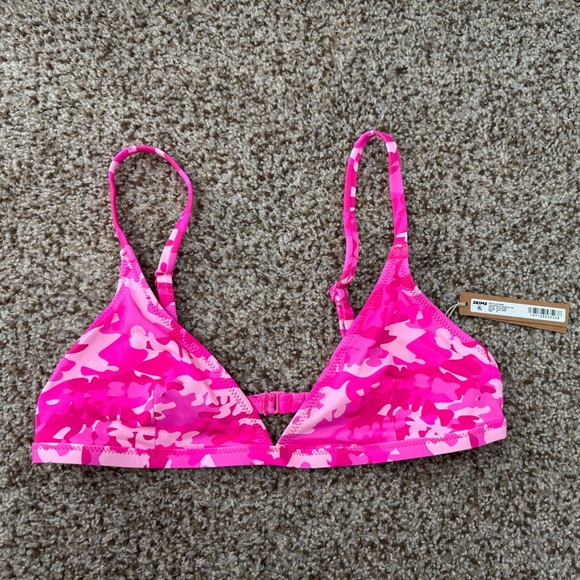 SKIMS Pink Camo Bikini Top - Picture 3 of 3